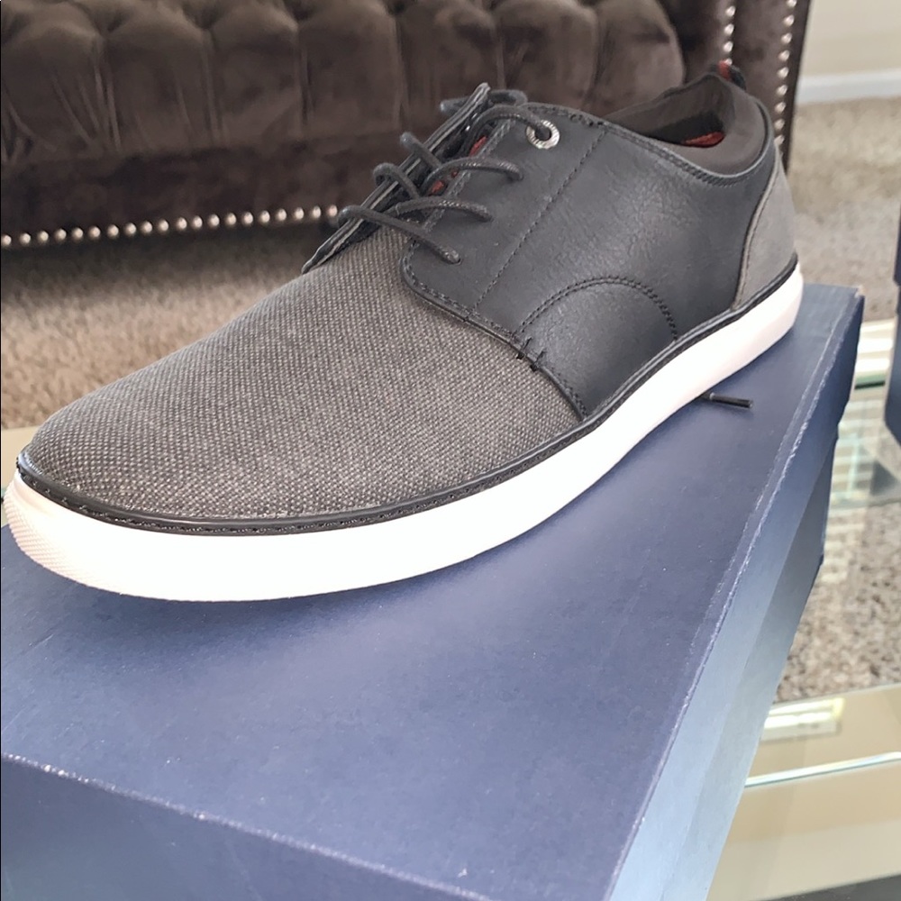 Men shoes
